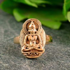 Buddha Ring, Statement Ring, Justice Ring, 925 Silver Buddha Ring, Handmade Ring, Spiritual Ring, Buddha Jewelry, Rose Gold, Everyday Ring Welcome to My shop We provide the Excellent quality Jewelry to our Customers. Customer satisfaction is our first priority. Vintage brass ring with beautiful design. Handmade Items Product:- Ring Material:- Brass, 925 Sterling Silver We have 925 Sterling silver rings in all size for both men and women. We always use precious and semi precious gemstone for making jewelry. If you have any design in your mind so please let us know we will try our best to made it( For customization Making charges will apply). we give fast delivery service. If you have any questions or problem please contact us :- (naruto100798@gmail.com) Thank you. Balaji Rings For Men, Hindu Jewelry, Yoga Ring, Zen Jewelry, Buddha Jewelry, Meditation Rings, Gold Signet Ring, Ringe Gold, Yoga Jewelry