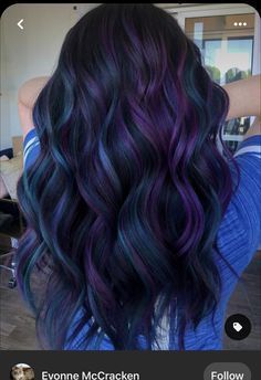 Exotic Hair Color, Blue Hair Highlights, Hair Color Underneath, Vivid Hair Color, Cute Hair Colors, Creative Hair Color, Dyed Hair Inspiration, Pretty Hair Color, Hair Color And Cut