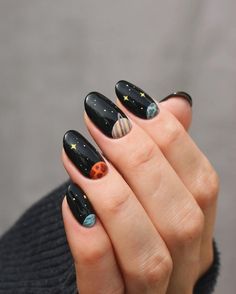 Trendy Classy Nails, Planet Nails, Witchy Nails, Space Nails, Galaxy Nails, Nagel Tips, Gold Nail, Oval Nails, Minimalist Nails