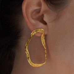 This Hoop Earrings item by dinaristore has 663 favorites from Etsy shoppers. Ships from Latvia. Listed on Apr 13, 2023 Bold Gold Earrings, Abstract Jewelry, Abstract Earrings, Earrings Big, Chunky Earrings, Art Earrings, Real Art, Art Gold, Earrings Unique