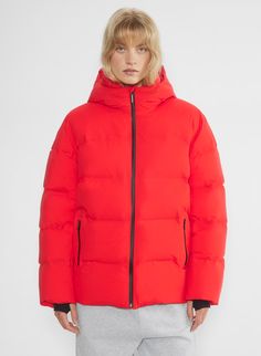 THE SUPER PUFF₂O™ | Aritzia Cool Puffer Jacket, Aritzia Super Puff, The Super Puff, Super Puff, Red Puffer, Down Puffer Jacket, Xmas List, Warm Jacket, Everyday Luxuries