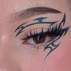 Creative Eyeliner, Punk Makeup, Avant Garde Makeup, Pinterest Makeup, Dope Makeup, Makeup Eye Looks