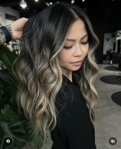 Hair Balayage On Black Hair, Blonde Balayage On Dark Hair, Balayage On Black Hair, Balayage On Dark Hair, Black Hair Ideas, Brunette With Blonde Highlights, Blonde Hair Balayage, Blonde Hair With Roots, Balayage Blond