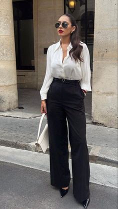 Cute And Simple Outfits, Classy Fall Outfits, Modest Casual Outfits, Style Désinvolte Chic, Cute Work Outfits, Professional Outfits Women, Business Outfits Women, Corporate Outfits