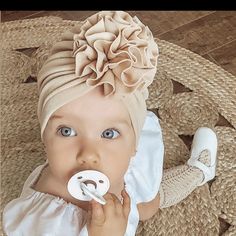 Ruffled Toddler Cap Color: Biege Age:3-9month Newborn Turban Hat, Sleep Newborn, Newborn Baby Caps, Toddler Turbans, Newborn Turban, Baby Bow Hats, Newborn Bibs, Baby Turban Hat, Toddler Beanie