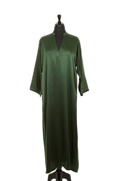 Deep olive green satin silk with a beautiful, subtle sheen. All of our casual wear designs are available in this fabric. Samples can be ordered above. 100% Silk Kaftan Loungewear, Wedding Plus Size, Maxi Kaftan, Silk Coat, Plus Size Petite, Silk Kaftan, Bed Time, Silk Maxi, Womens Cashmere