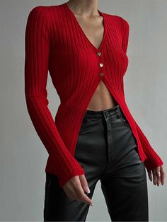 Details Composition: 95% Polyester, 5% Elastane Design: Plain Style: Casual, Basic, Vintage Thickness: Regular Material: Knit Occasion: Leisure Size & Fit Stretch: Medium Stretch Fit Type: Regular Fit Size Length Shoulder Bust Sleeve Waist XS 65 26 50 61 44 S 66 27 54 62 48 M 67 28 58 63 52 L 68 29.5 64 64 58 XL 69 31 70 65 64 XS 25.6 10.2 19.7 24 17.3 S 26 10.6 21.3 24.4 18.9 M 26.4 11 22.8 24.8 20.5 L 26.8 11.6 25.2 25.2 22.8 XL 27.2 12.2 27.6 25.6 25.2 Care Instructions Maximum washing temper Long Sleeve Knit Top, Free Your Mind, Tank Outfit, Red Cardigan, Ribbed Knit Top, Long Sleeve Knit Sweaters, Winter Tops, Long Sleeve Knit Tops, Wrap Sweater