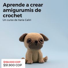 a crocheted stuffed dog sitting on top of a blue background with the caption impara a creare amigurmi