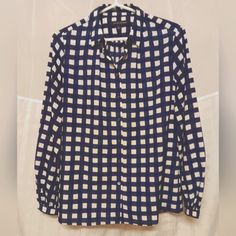 Banana Republic Gingham Button-Down Blouse In Size: S. Nwot. This Is A Sheer *Not See-Through* Gingham Print In Light Navy And White. The Material Is Very Flowy And Not Rigid Or Stiff At All! The Sleeves Have Elastic Loop/Button Closure. Simply Sophisticated! . . Like It? I Accept *Reasonable* Offers And- Check Out My Closet! I Am Constantly Adding To It. I Keep A Wide Variety Of Inventory- All In Excellent Condition Only! I Offer An Even Bigger Discount When You Purchase Any Bundle! Thank You F Plaid Button Closure Workwear Top, Plaid Long Sleeve Blouse For Office, Plaid Button-up Office Tops, Gingham Button-up Blouse For Work, Fall Gingham Button-up Blouse, Chic Gingham Blouse For Work, Plaid Buttoned Top For Workwear, Classic Plaid Collared Blouse, Classic Collared Plaid Blouse