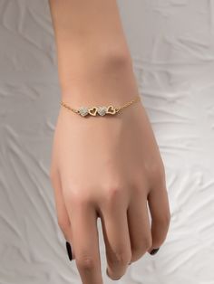 Gold Fashionable   Alloy  Link    Jewelry New Gold Bracelet For Women, Golden Breslet For Women, Besletgold Women, Braslite For Women Gold, Gold Jewelry Fashion Bracelet, Designer Bracelets Women, Unique Gold Bracelet Designs For Women, Simple Bracelets Gold For Women, Braslite For Women