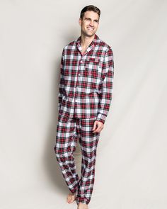 The Men's Arctic Express Pajama Set is made from 100% of the finest quality cotton and brushed for added softness. Family Pajama Sets, Flannel Pajama Sets, Matching Family Pajamas, Plaid Pajamas, Cotton Pajama Sets, Flannel Pajamas, Jennifer Fisher, Family Pajamas, Cotton Pyjamas