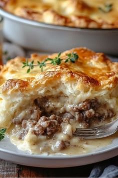 Sausage Gravy Quiche, Sausage And Gravy Biscuit Pie, Breakfast Pot Pie Recipe, Monterey Sausage Pie, Sausage Gravy And Biscuit Pie, Buiscits And Gravy Sausage, Biscuit Pot Pie Recipe, Breakfast Pot Pie, Delaware Recipes