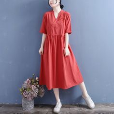 Summer Retro Loose Casual Solid Cotton Linen Dress May 2022 New Arrival One Size Red Solid Color V-neck Cotton Midi Dress, Casual Red V-neck Midi Dress, Short Sleeve Red Midi Dress, Red Non-stretch Short Sleeve Midi Dress, Red Non-stretch Casual Dress, Red Short Sleeve Midi Dress, Casual Red Non-stretch Dress, Casual Red Cotton Dress, Summer Solid Color Red Midi Dress