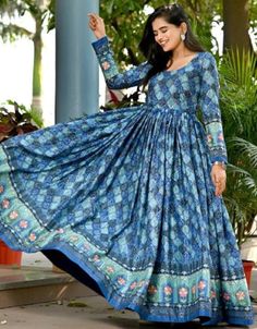 Designer Function Wear Heavy Readymade Gown Processing Time : 20 Working Days Work : Digital Printed Work Fabric:ChinonColor:Blue Kids Kaftan, Trendy Kurti, Casual Abaya, Kurti For Women, Modest Evening Dress, Kaftan Abaya, Designer Kurti, Moroccan Caftan, Women's Robe