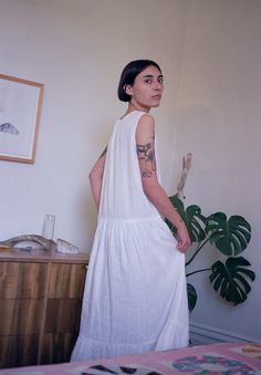 Summer Linen Midi Dress With Ruffles, Sleeveless Ruffled Linen Dress For Daywear, Summer Linen Maxi Dress With Ruffle Hem, Summer Linen Maxi Dress With Ruffles, Linen Maxi Dress With Ruffle Hem, Sleeveless Linen Sundress With Ruffles, Sleeveless Linen Dress With Ruffle Hem, Sleeveless Linen Dress With Ruffles, Sleeveless Linen Maxi Dress With Ruffles