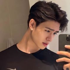 ivan Big Hairstyles For Men, Soft Boy Haircut, Coma Hair, Korean Haircut, Asian Men Hairstyle