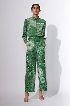 Shop for Saaksha and Kinni Green Satin Floral Print Shirt And Pant Set for Women Online at Aza Fashions Look Formal, Green Trousers, Shirt Pant Set, Top And Pants Set, Floral Print Shirt, Printed Trousers, Satin Shirt, Green Satin, Mode Vintage