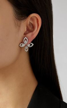 Yeprem 18K White Diamond Butterfly Earrings Grandmother Jewelry, Diamond Butterfly, Popular Jewelry, Jewelry Model, Girly Jewelry, Butterfly Earrings, Gold Jewelry Fashion, Bridesmaid Jewelry, Ear Jewelry