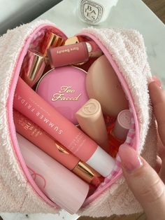 Dior Makeup, Pretty Skin Care, Soft Makeup, Pink Makeup