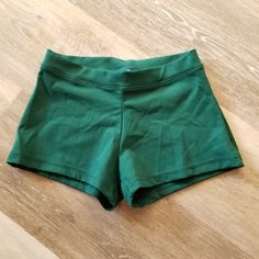 Size: S Condition: Nwt, No Rips, No Stains, From Smoke Free Home. Flat Lay Measurements.* Ships Within 24 Hrs Except Weekends! I Love Offers! Lowrise Shorts, Active Wear Shorts, Flat Lay, Active Wear, I Love, Ships, Women Accessories, Womens Shorts, Clothes For Women