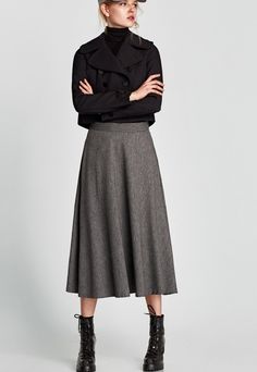 New With Tag Chic A-line Winter Bottoms, Chic A-line Winter Skirt, Chic Black Skirt For Winter, Chic Black Winter Skirt, Black Winter Workwear Skirt, Zara Flared Skirt For Workwear, Chic Winter Bottoms Midi Length, Chic Midi-length Winter Bottoms, Chic Winter Midi-length Bottoms