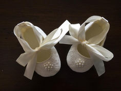 Baby girl ivory lace baptism shoes, pearls and rhinestones baby girl lace shoes