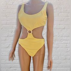 Nwt Gorgeous Yellow Monokini Perfect For The Pool Or Vacation!! Monokini Pulled Together By Plastic White Ring In The Center. Cutout One-piece Bodysuit For Beachwear, Summer Sleeveless Bodysuit For Beach Party, One-piece Cutout Bodysuit For Swimming, Summer Sleeveless Bodysuit For Pool, Sleeveless Lined Bodysuit For Beach, Sleeveless Cutout Bodysuit For Beach Season, Sleeveless Bodysuit With Cutout For Beach Season, Sleeveless Cutout One-piece Beachwear, Sleeveless Lined Bodysuit For The Beach