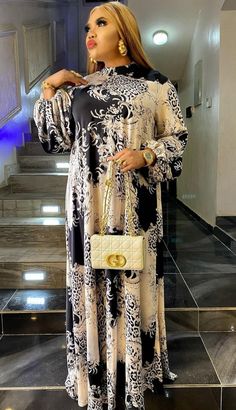 Pepulam Tops, Big Gown Styles, Bubu Styles, Long Gown Styles, Bubu Gown, Kaftan Styles, Bubu Gown Styles, Stylish Naija, African Fabric Dress