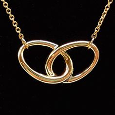 Used Tiffany Necklace Infinity Yg750 Elsa Peretti 4.2g Women's Tiffany&Co. (Sku: Gzl12huu) === General === Brand : Tiffany === Design === Necklace Type : Necklace Gender : Women Material : Yellow Gold (18k) Color : Gold === Size === Neck Circumference : 39 Cm / 15.35'' Pendant Size : 10.7mm X 19.3mm / 0.42'' X 0.75'' === Included Items === Accessories : None Accessories Notice : Before Purchasing, Please Refer To The Images Of The Accessories Included With The Item. === Condition === Condition : Necklace Infinity, Tiffany Necklace, Tiffany Jewelry, Elsa Peretti, Tiffany & Co., Luxury Branding, Size 10, Yellow Gold, Women Jewelry