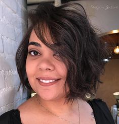 Hairstyles For Big Noses, Bob Pendek, Bobs For Round Faces, Brunette Bob, Shaggy Bob, Straight Hair Cuts, Teased Hair, Cool Short Hairstyles, Urban Clothing