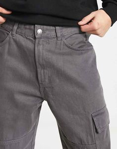 Pants by Bershka Style refresh: pending Regular rise Belt loops Functional pockets Straight fit Straight Leg, Latest Trends, Asos, Trousers, Grey, Pants