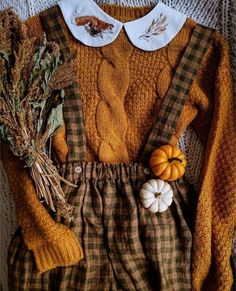 Fall Cottagecore Outfits, Fall Cottagecore, Academia Fashion, Autumn Clothes, Autumn Aesthetic, Fall Wardrobe, Aesthetic Clothes