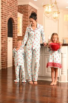 It's the yuletide season, so why not dress up in something festive? Our Button Down Pajamas - Vintage Santa will bring some Christmas cheer to your look, with their classic Santa motif and matching style. Perfect for family holiday photoshoots and Christmas movie nights, you'll be looking extra jolly in these! 95%Polyester 5%Spandex True to size Wash Delicate; Lay Flat to dry Elastic waistband Satin Christmas Pajamas Family, Best Christmas Pajamas, Vintage Christmas Pajamas, Holiday Pjs Family, Holiday Pajama Photo Shoot, Christmas Pajamas Aesthetic Family, Christmas Pjs Family Picture Ideas, Christmas Pajamas Photoshoot