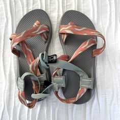 Chaco Women's Z2 Classic Sandal Color: Going On Aqua Gray Size: 6w Color No Longer Sold! New Without Tags/ Never Worn! Chacos With Dress Outfit, Granola Girl Shoes, Cute Chacos, Chacos Outfit, Chacos Leather Sandals, Cute Chacos Sandals, Womens Chacos, Brown Flip Flops, Chaco Shoes