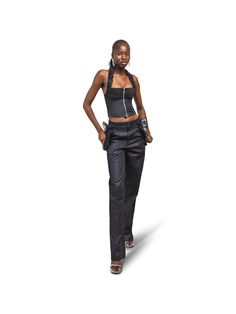 These tailored denim trousers feature flared details along the pocket lines, adding a distinctive touch of flair to a classic silhouette. The carefully tailored fit offers a flattering shape while the unique design elements elevate the overall look. Pair them with the Lumar Top and heeled sandals for a polished yet fashion-forward ensemble. - Straight leg pants, side pockets- Denim- Created using sustainable and ethical practices, using artisanal techniques- Each piece is made to order by artisa Chic Workwear Flare Jeans With Pockets, Straight Leg Jeans With Belt Loops For Night Out, Modern Flare Pants With Five Pockets, Chic Flare Pants With Five Pockets, Chic Flare Jeans With Belt Loops For Work, Fitted Wide Leg Jeans For Night Out, Fitted Black Elegant Flare Jeans, Elegant Fitted Black Flare Jeans, Elegant Black Fitted Flare Jeans