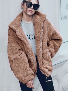 Teddy Bear Veste 2019 Avec Fourrue Fausse Manche Longhe Laine Manteau D'Hiver Femme Tan Winter Coat, Shaggy Jacket, Faux Coat, Teddy Bear Coat, Womens Faux Fur Coat, Plush Coat, Parka Women, Loose Coats, Jumpsuit Outfit