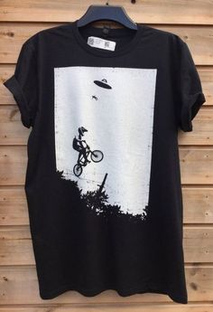 UFO alien abduction BMX T-shirt Design Jersey, Bmx Freestyle, T Shirt World, Alien Abduction, Shirts Ideas, Flying Saucer