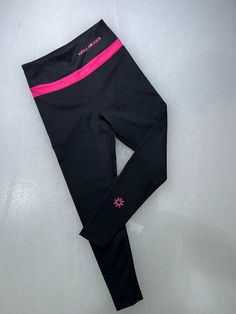 Introducing our stunning new leggings, designed to add a touch of sparkle and elegance to your activewear collection! These leggings feature a chic pink waistband that offers both style and comfort, making them perfect for any activity. The real showstopper, however, is the delicate gemstone embellishments that adorn the waistband, adding a subtle yet glamorous shine. You'll find a beautiful snowflake logo on the back of the calf. Available in both kids and adult sizes. Skating Leggings, Snowflake Logo, Legging Outfits, Womens Leggings, Chic Pink, Outfits With Leggings, Figure Skating, Favorite Things Gift, The Netherlands