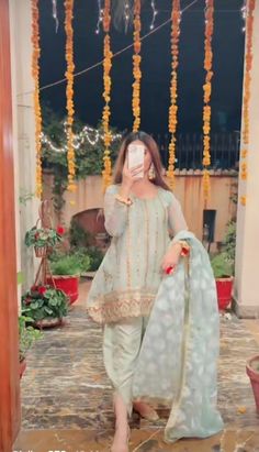 Casual Bridal Dress, Fancy Attire, Stylish Short Dresses, Girls Dp Stylish, Beautiful Status, Hand Mehndi, Wedding Dresses For Girls