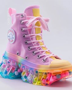 Irregular Shoes, Pride Fashion, Silly Clothes, Candy Design, Rainbow Sneakers, Creative Shoes, Kawaii Shoes, Shoes Outfit Fashion, Colorful Accessories