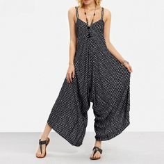 Strapless Loose Striped Backless Jumpsuit - Uniqistic.com Vestidos Retro, Harem Jumpsuits, Comfy Jumpsuits, Rompers Womens Jumpsuit, Style Jumpsuit, Jumpsuit Casual, Loose Jumpsuit, Comfy Dresses, Striped Jumpsuit