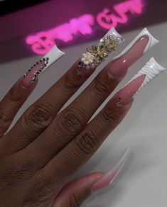 Birthday Vacation Nails, Almond Acrylic Nails Designs, Drip Nails, Colored Acrylic, Cute Acrylic Nail Designs, Baddie Nails