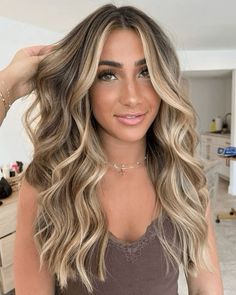 Medium To Long Length Hair With Layers, Long Summer Haircuts, Summer Haircut Ideas, Dirty Blonde Hair With Highlights, Highlights Brown Hair Balayage, Summer Haircut