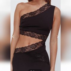 New With Tag! In Size Xl But Feels Like An L At The Bust Area. Off-shoulder Lace Trim Dress For Night Out, Off-shoulder Mini Dress With Lace Trim For Date Night, Off-shoulder Dress With Lace Trim For Date Night, Maxi Satin Dress, Dolman Sleeve Maxi Dress, Formal Dresses Mermaid, Boutique Maxi Dresses, Secret Dress, Blue Dress Formal