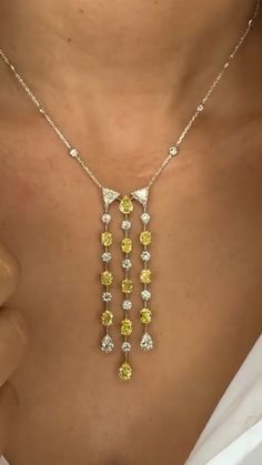 Perls Jewellery, Real Diamond Necklace, Fancy Jewelry Necklace, Colour Stone, Diamond Necklaces, Fancy Jewelry, Diamond Jewellery, Pretty Jewellery, Jewelry Patterns