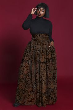 Plus Zise, Maxi Outfits, Velvet Burnout, High Waist Skirt, Skirt Maxi, Winter Mode, Plus Size Designers, Plus Size Fashion For Women, Plus Size Skirts