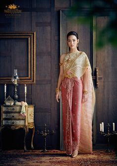 Backdrop Business, Thai Outfits, Thailand Costume, Thai Silk Dresses, Cambodian Dress