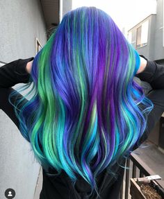 Trendy Hairstyles For Black Women, Peacock Hair Color, Oil Slick Hair Color, Exotic Hair Color, Edgy Hair Color, Peacock Hair, Rave Hair, Hair Color Underneath