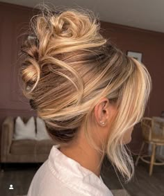 Machiaj Smokey Eyes, Penteado Cabelo Curto, Bridal Hair And Makeup, Wedding Hair And Makeup, Aesthetic Hair, Go Ahead, Hair Dos