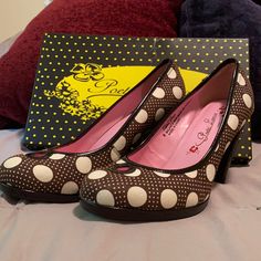 Poetic Licence 3 1/2” Polka Dot Shoes, Never Worn Retro Synthetic Heels With 4-inch Heel, Retro Heels With 4-inch Heel, Retro 4-inch Heel Synthetic Heels, Polka Dot Round Toe Heels For Parties, Polka Dot Heels, London Brown, Polka Dot Shoes, Fabulous Style, Brown Polka Dots